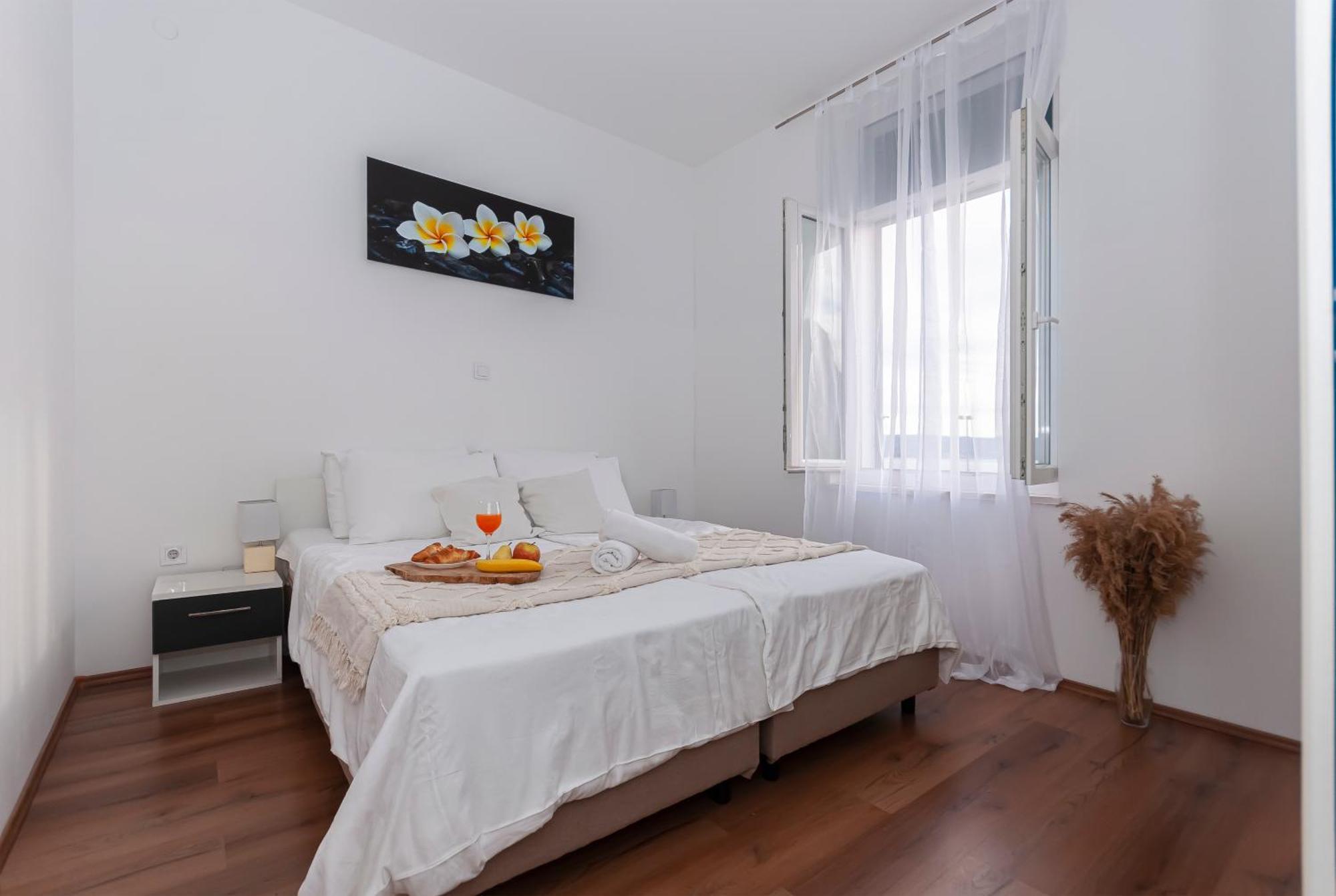 Tanja Apartment Omis Bagian luar foto